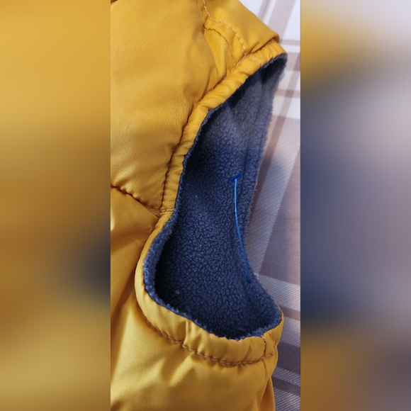 Old navy vest - Picture 4 of 5